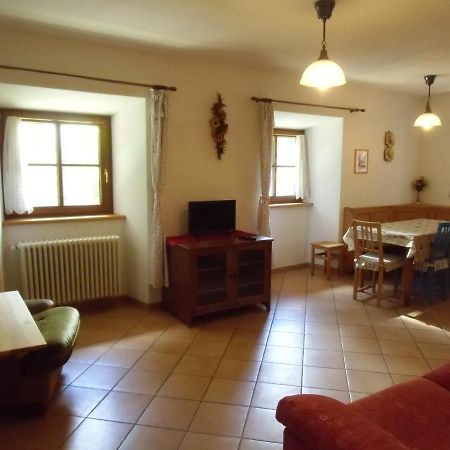 Rio Gambis Apartment Cavalese Luaran gambar